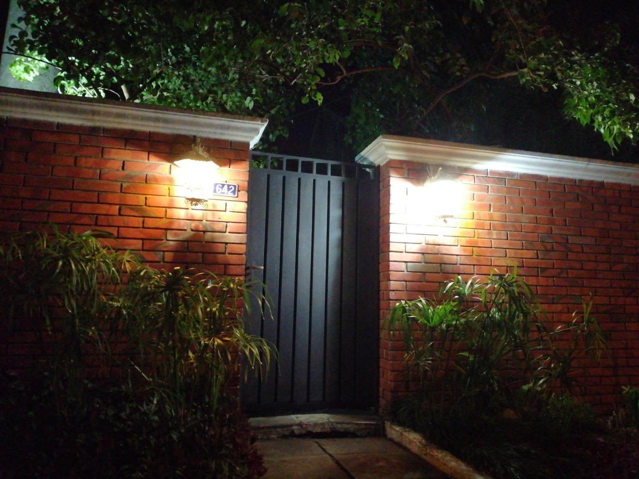 Granados Bed & Breakfast Asunción Eksteriør bilde